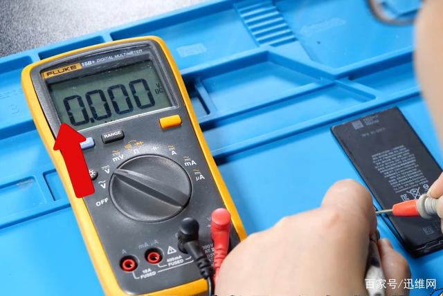 tin tức mới nhất của công ty về Đây là cách để nhanh chóng kích hoạt pin! pin điện thoại di động bị đói lâu đã được phục hồi thành công  2